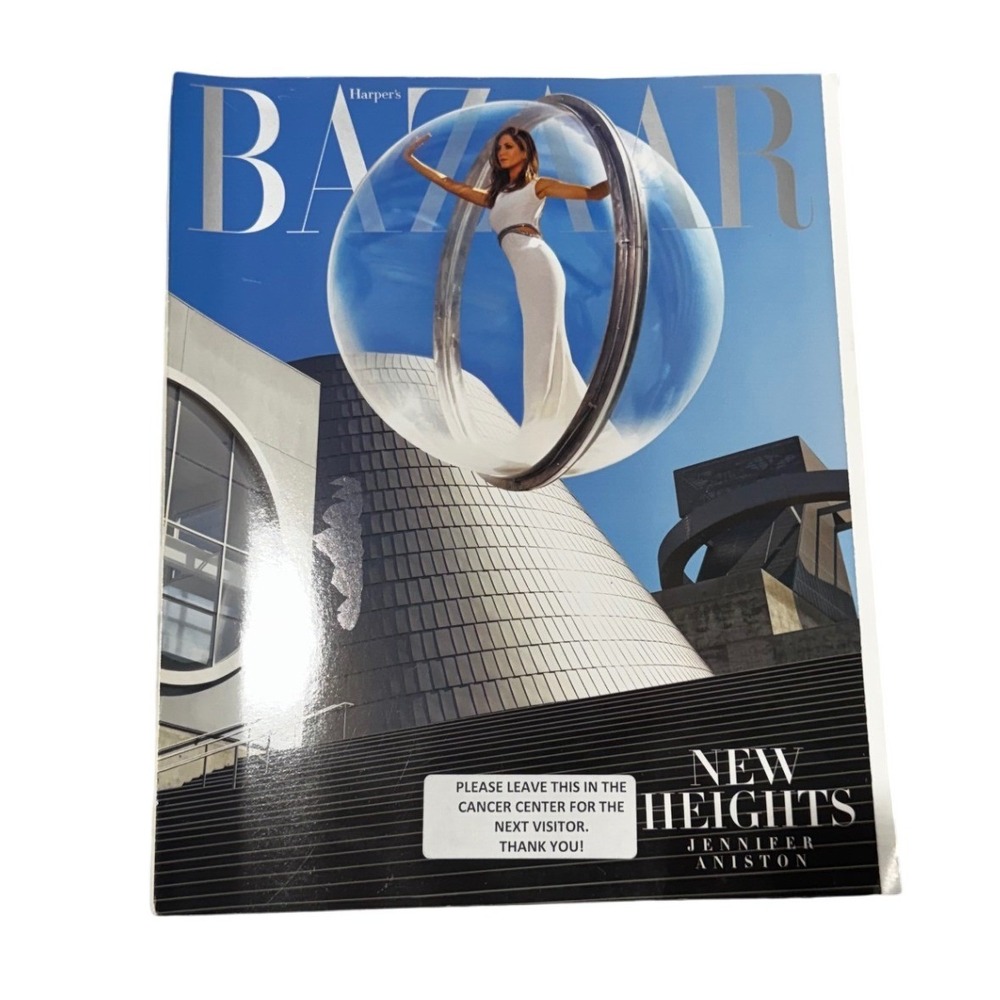 Harper’s Bazaar December 2014/January 2015 Jennifer Aniston Cover
